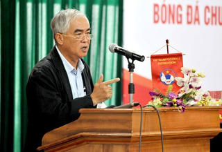 Chủ tịch VFF Lê Hùng Dũng: Bóng còn lăn đừng nói trước điều gì