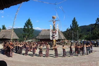 Đặc sắc cây nêu