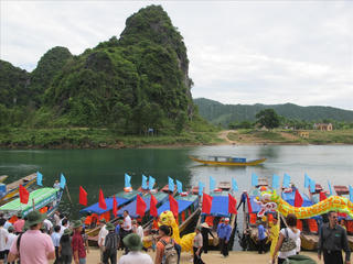 Mở thêm 2 đường bay để thu hút khách du lịch