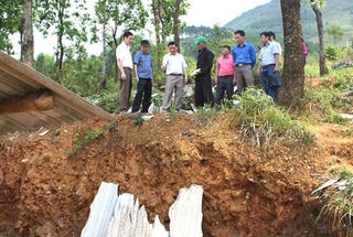 Mưa đá tại Hà Giang, cháu bé 3 tuổi tử vong