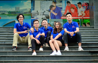 Đón làn sóng du học sinh về Việt Nam