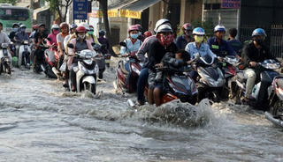 'Áo chật', đô thị khó chuyển mình