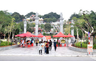 Quảng Ninh: Lễ khai hội đền Cửa Ông 