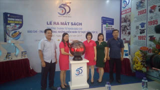 Khoa Báo chí tổ chức các hoạt động kỷ niệm 55 năm (1962 - 2017)