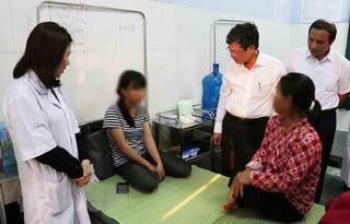 Nhóm nữ sinh hành hung bạn có thể phải chịu trách nhiệm hình sự