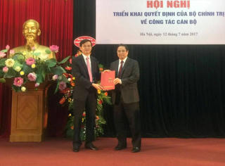 Ông Đoàn Minh Huấn được bổ nhiệm Tổng Biên tập Tạp chí Cộng sản