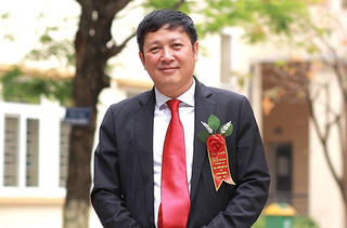 Người thầy, nhà báo tận tụy