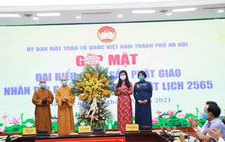 Hà Nội: Gặp mặt chức sắc phật giáo nhân dịp Phật đản