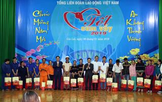 Tăng trưởng kinh tế có sự đóng góp to lớn của công nhân