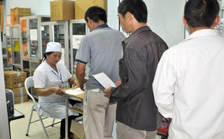 Bảo hiểm y tế: “ Phao” cứu sinh cho người nhiễm HIV