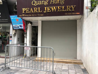 Hà Nội phong toả, chốt chặn một căn nhà ở phố Hàng Gai vì liên quan Covid-19