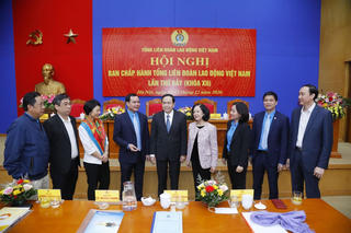 Công đoàn phải là lựa chọn đầu tiên của người lao động