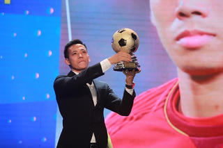 Quả bóng Vàng Việt Nam 2020: Văn Quyết xứng đáng chiến thắng