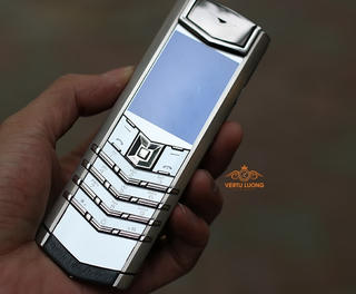 Người phụ nữ khai báo bị giật Vertu và hơn 600 triệu đồng