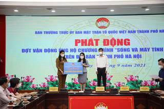 Mặt trận Hà Nội phát động chương trình 'Sóng và máy tính cho em'
