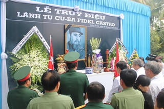 Tổ chức lễ truy điệu lãnh tụ Cuba Fidel Castro
