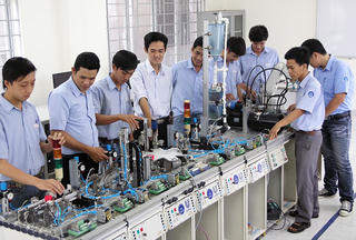 Thị trường lao động thiếu nhân lực có kỹ năng nghề
