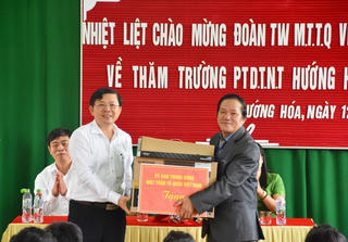 Rèn đức, luyện tài để xây dựng quê hương