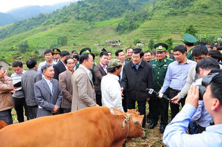 Xây dựng biên giới ngày càng giàu đẹp, vững mạnh