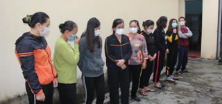 13 quý bà, 3 tháng 'tiêu' 100 tỷ đồng cho lô đề