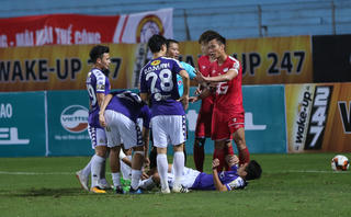 Vận đen hay môi trường 'bẩn'?