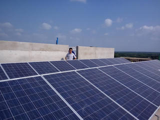 Tây Ninh: Nóng chuyện điện mặt trời mái nhà