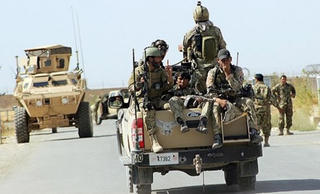 Afghanistan chiếm lại thành phố chiến lược Kunduz từ Taliban
