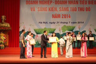 Tổng giám đốc Dược phẩm Tâm Bình: 'Bông hồng vàng' của ngành Dược