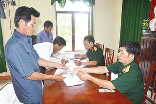 Có được giám định tổng hợp để hưởng trợ cấp hàng tháng không?