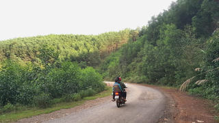 Hướng đi mới của đồng bào Mông xã Cư Drăm