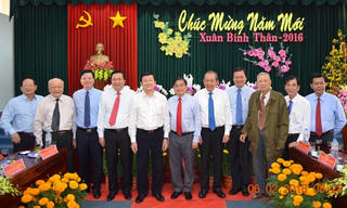 Chủ tịch nước và Chánh án TAND tối cao chúc Tết tại Long An