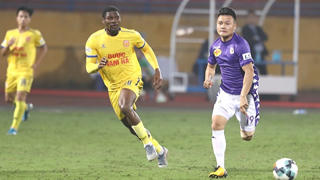 Tiền đạo Tây chiếm hết suất đẹp ở V.League