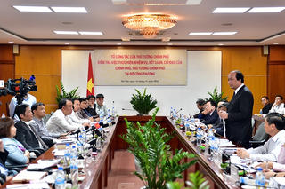 Thủ tướng Nguyễn Xuân Phúc yêu cầu Bộ Công Thương giải trình 8 vấn đề