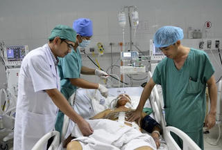 Phẫu thuật thành công một bệnh nhân phình vỡ động mạch chủ