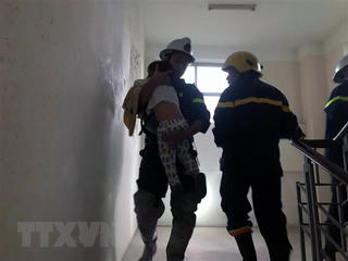 Hà Nội: Kịp thời cứu hàng chục người thoát khỏi ngạt khí