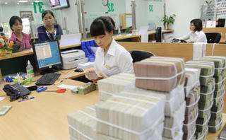 Thu ngân sách nhà nước 4 tháng đạt 317.000 tỷ đồng