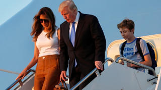 Đệ nhất phu nhân Mỹ chính thức chuyển tới Nhà Trắng