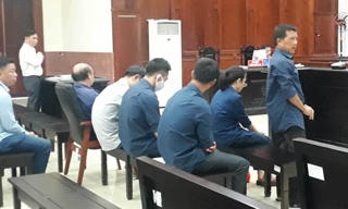 Tạm hoãn xét xử vụ tham ô tài sản tại Agribank chi nhánh Bến Thành