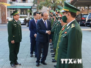 [ẢNH] Thủ tướng Nguyễn Xuân Phúc thăm, chúc Tết Tân Sửu tại Đà Nẵng