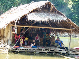 Vòng luẩn quẩn đói nghèo