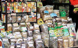 Bình Phước: Thu giữ lượng lớn sản phẩm y dược không nguồn gốc