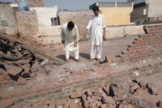 Ấn Độ dựng hàng rào dọc biên giới Pakistan
