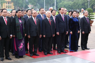 Lãnh đạo cấp cao trước giờ khai mạc Quốc hội