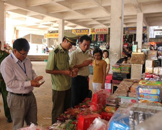 Tăng cường thanh tra an toàn vệ sinh thực phẩm