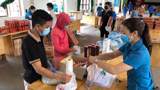 Nghị quyết của Bộ Chính trị về đổi mới tổ chức và hoạt động của Công đoàn Việt Nam trong tình hình mới