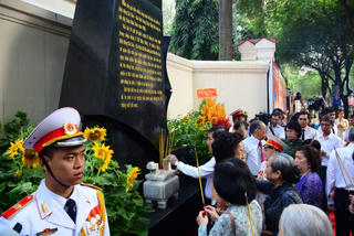 Khánh thành Bia Tưởng niệm các chiến sĩ Biệt động Sài Gòn