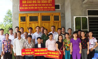 Lào Cai: Tặng nhà đoàn kết cho hội viên nghèo xã Xuân Giao