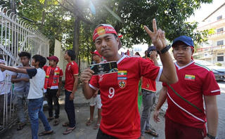 Bóng đá ở cố đô Yangon