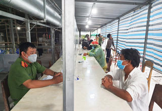 Những tấm gương sáng trong phòng, chống dịch