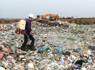 Quảng Trị: Ô nhiễm từ bãi rác bị cháy